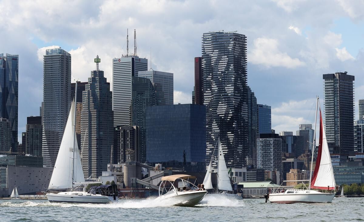 skyline_toronto_waterfront